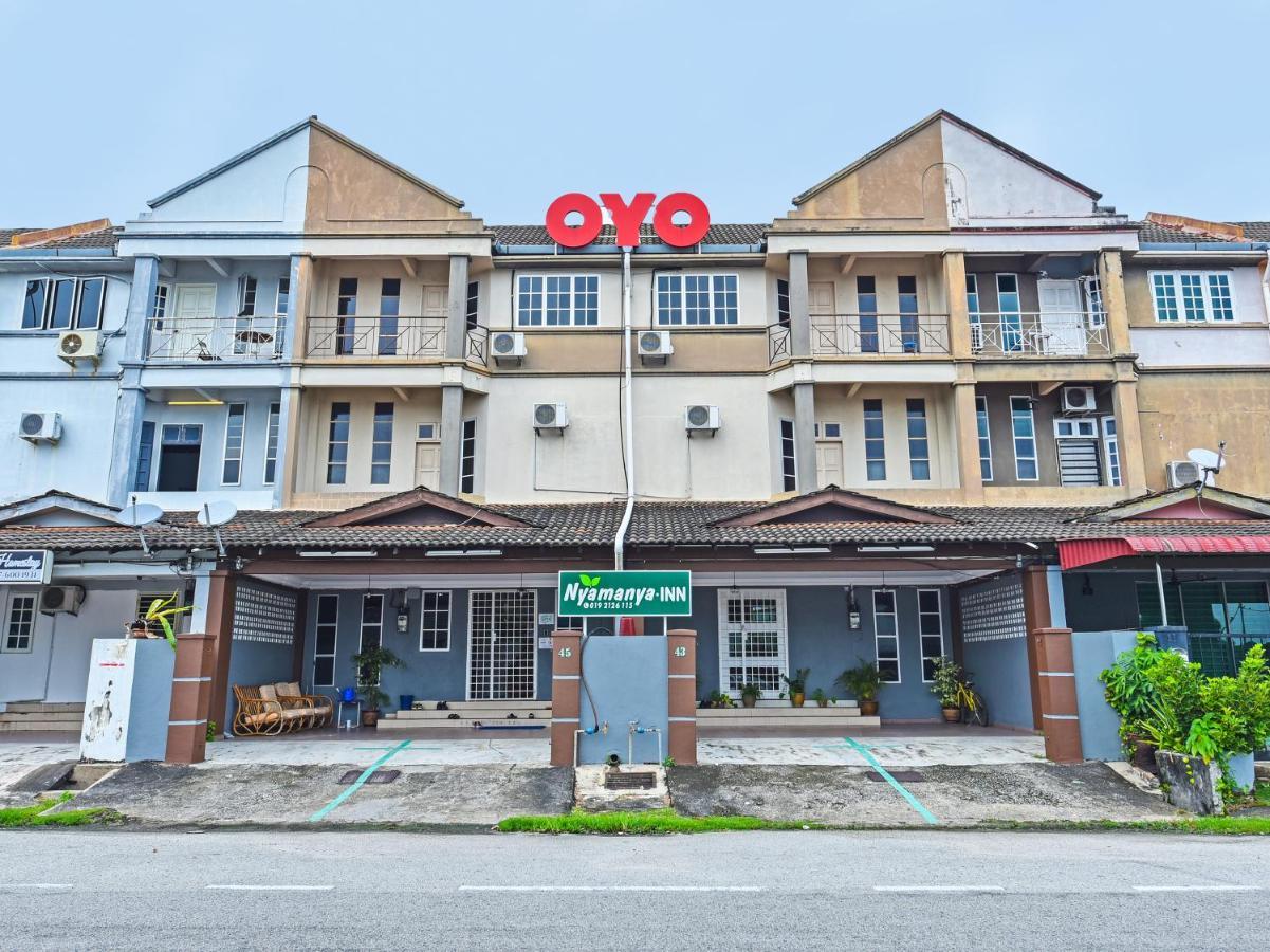 Oyo 90363 Nyamanya Inn Kuantan Eksteriør billede