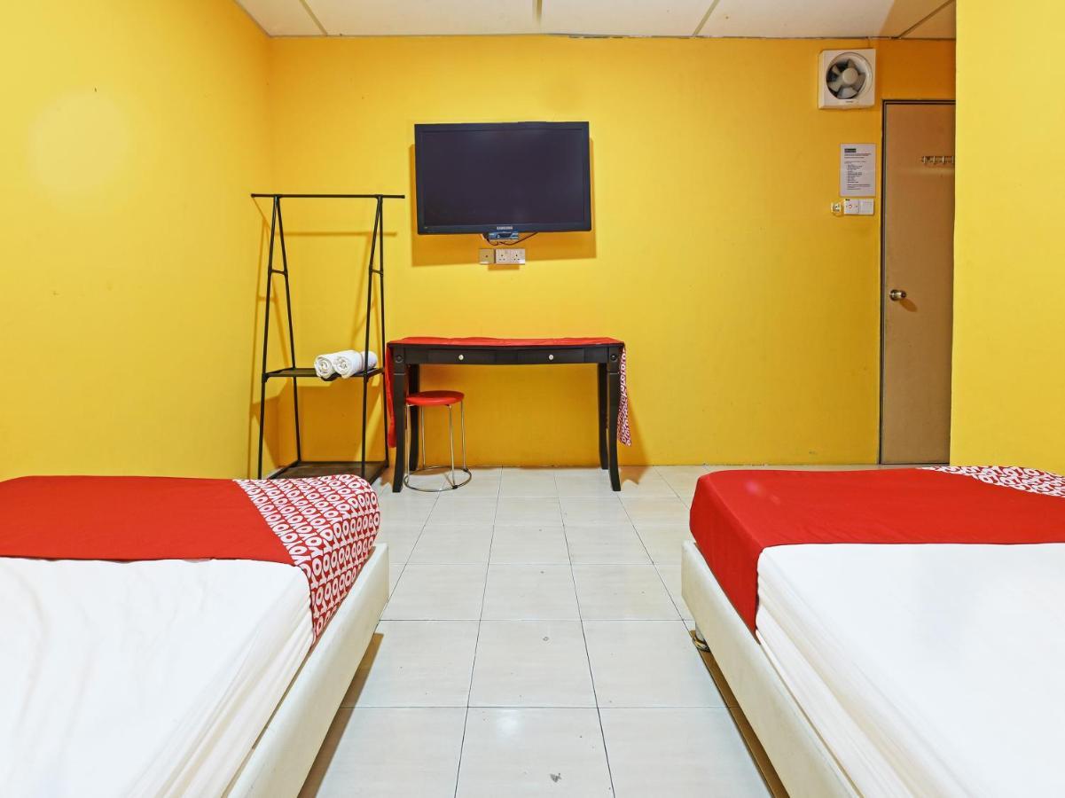 Oyo 90363 Nyamanya Inn Kuantan Eksteriør billede