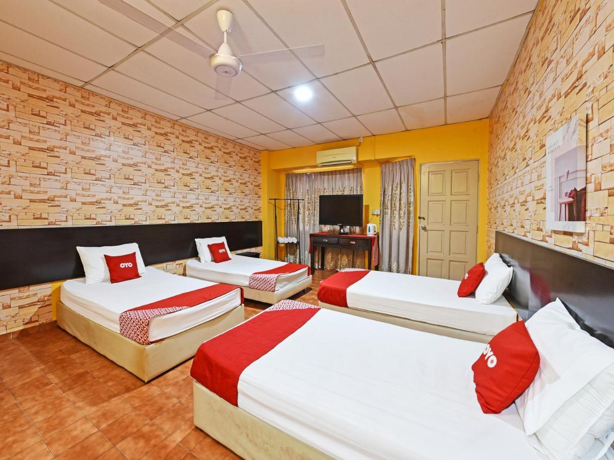 Oyo 90363 Nyamanya Inn Kuantan Eksteriør billede
